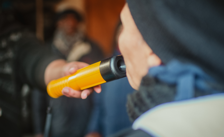 Alkomat na budowę. Jaki alkomat wybrać dobrej jakości?